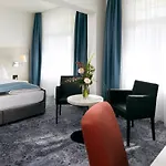 Restaurant Bellevue Au Hotel 3*