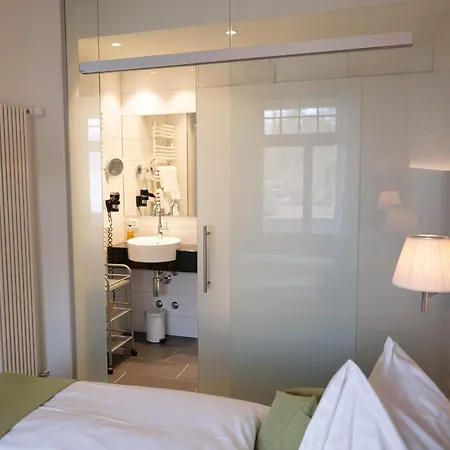 Hotell Restaurant Bellevue Au