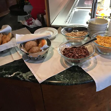 Otel Restaurant Bellevue Au