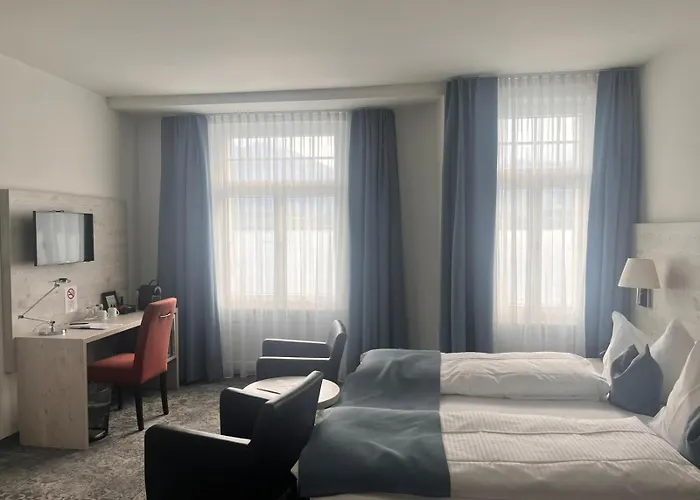 Restaurant Bellevue Au Hotel 3*