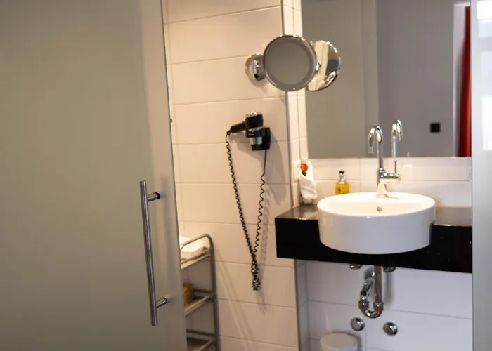 Hotel Restaurant Bellevue Au 3*