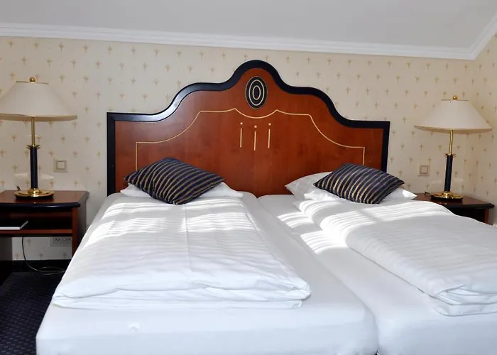 Restaurant Bellevue Au 3* Hilterfingen