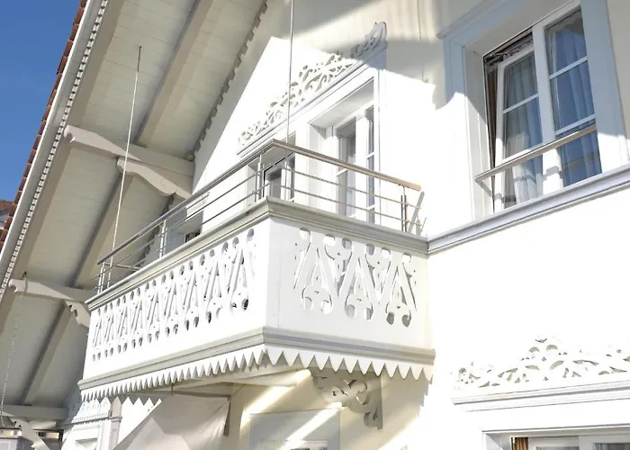 Hotel Restaurant Bellevue Au