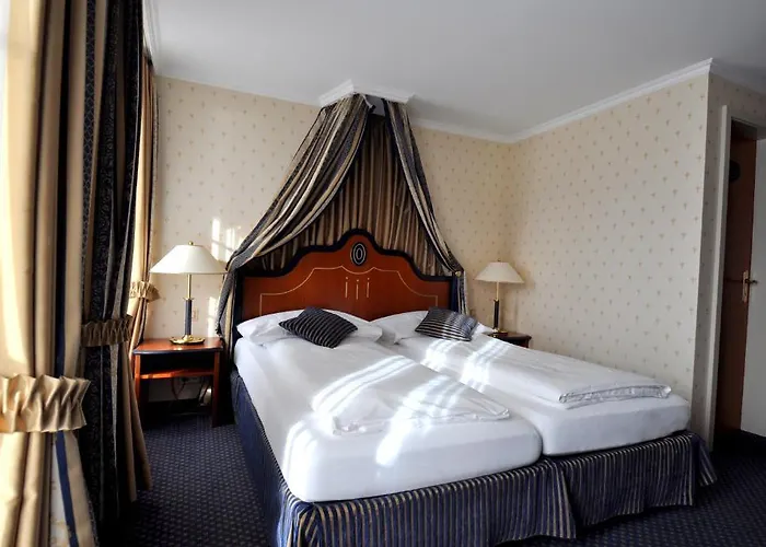 Hotel Restaurant Bellevue Au