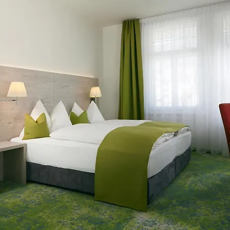 Restaurant Bellevue Au Hotell 3*